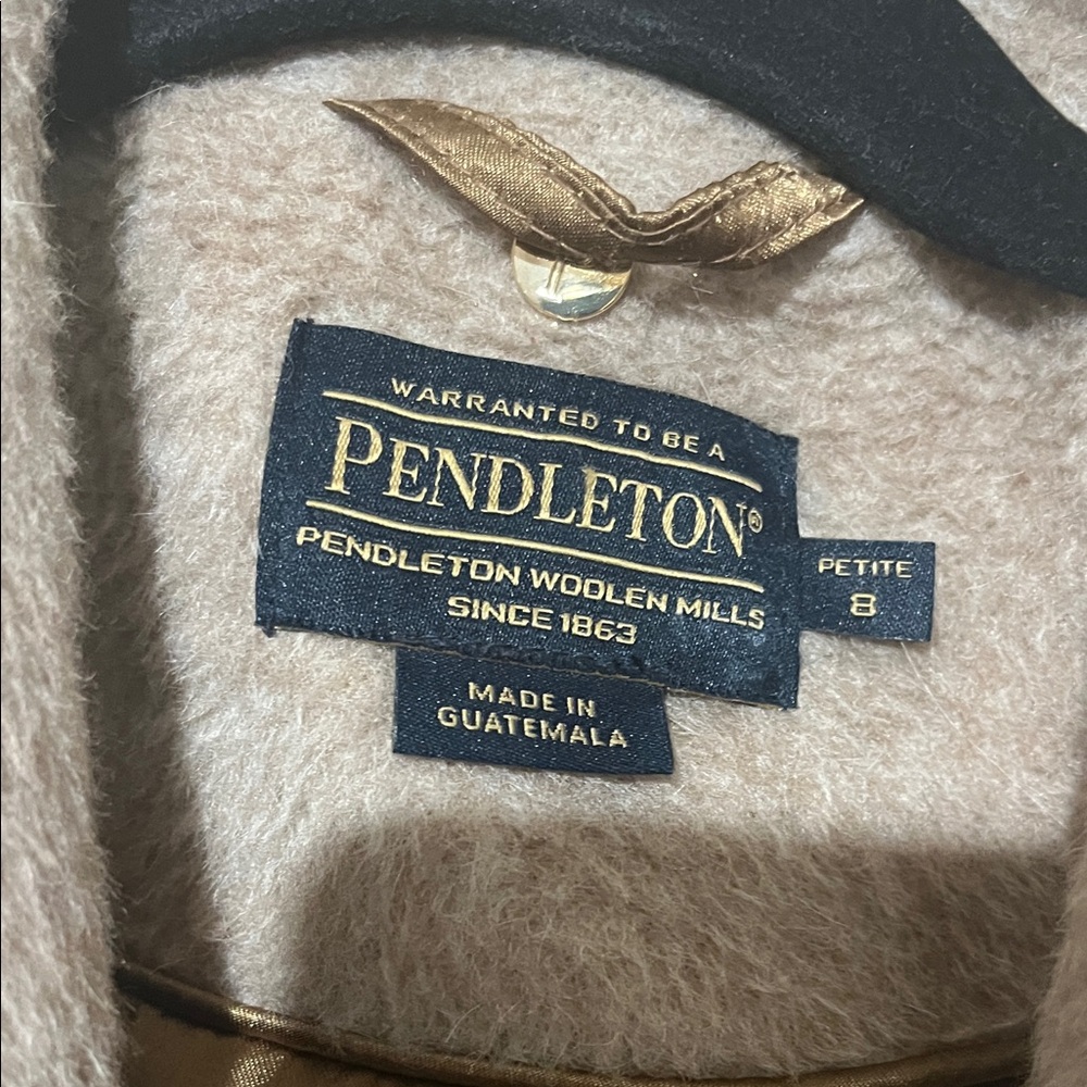 Pendleton Women's Tan Teddy Jacket - image 2